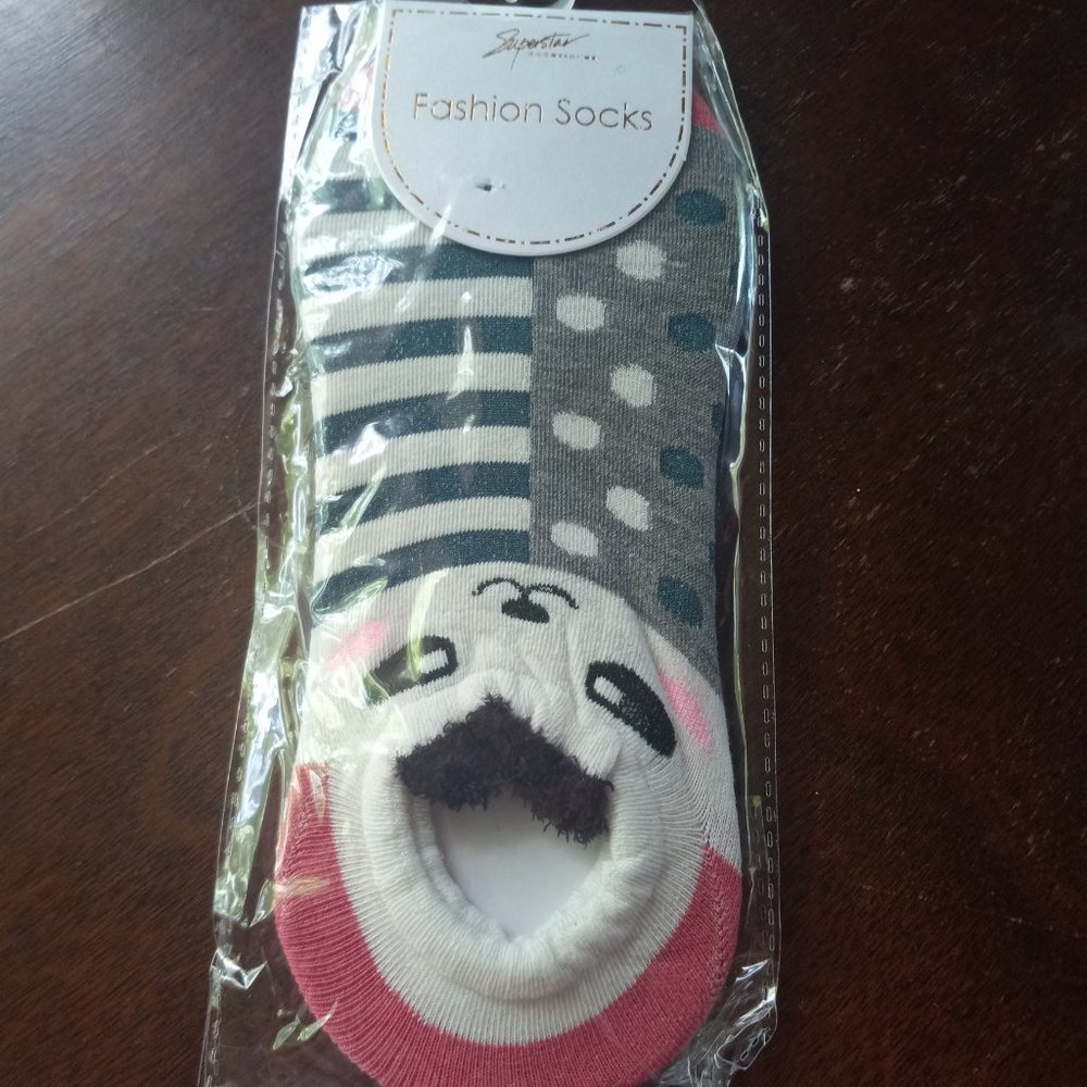 NEW Cute puppy Socks